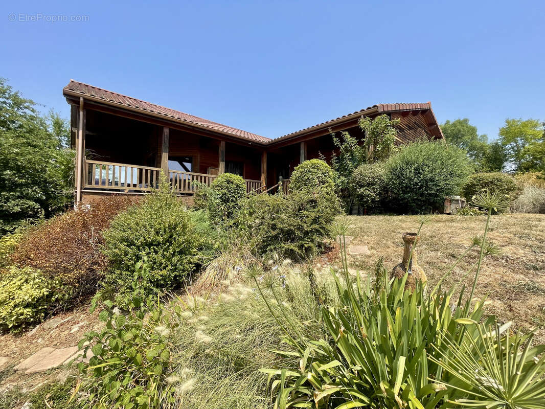 Belle maison avec chalet vue Pyrénées à Tieste-Uragnoux - photo 17