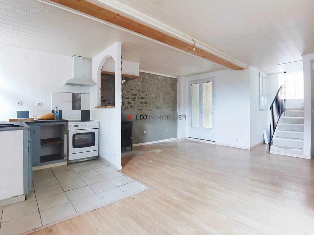 Maison à MARQUIXANES