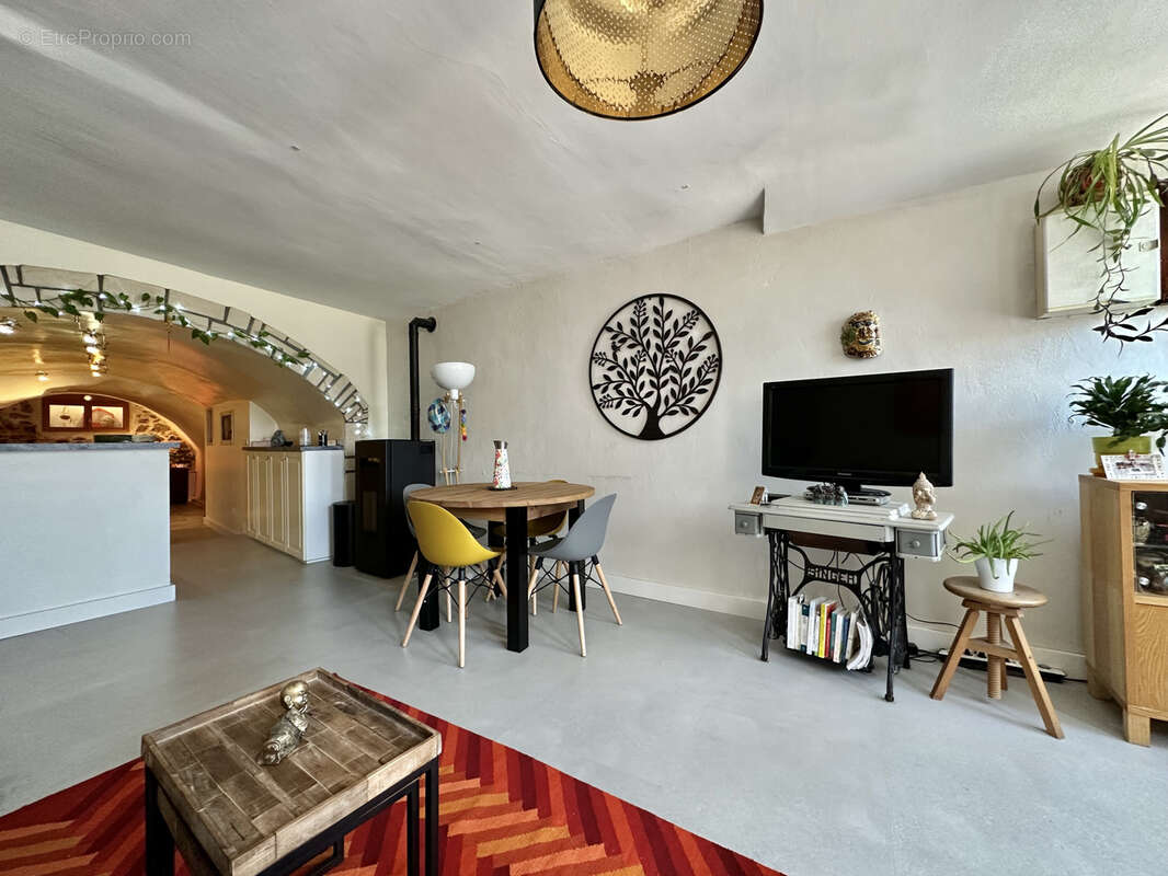 Maison à SAINT-PIERRE-DE-BOEUF