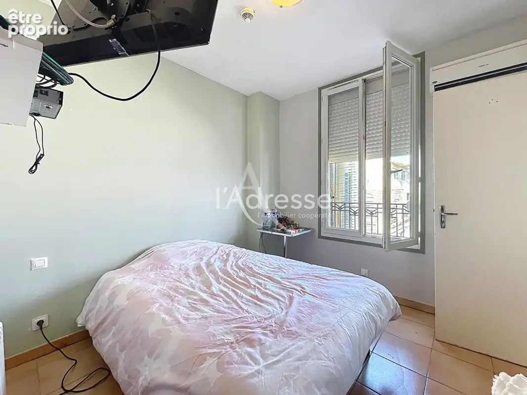 Opportunité investisseur hôtel avec restaurant murs et fond ,Gagny, limite, Chelles - photo 9