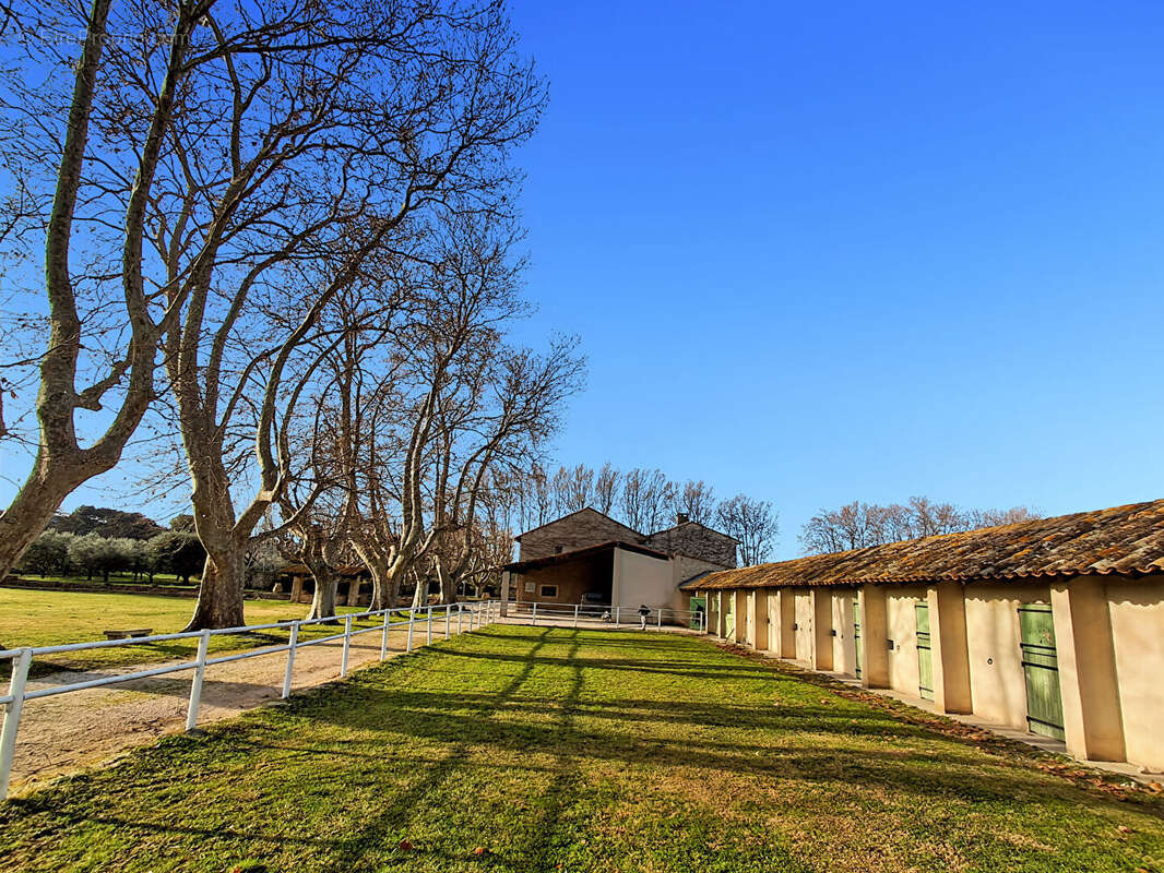 Maison à SAINT-VICTORET