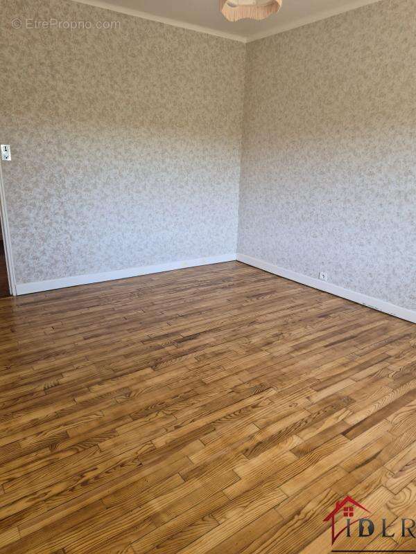 Maison de 140 m sur une surface de 2600 M - photo 6