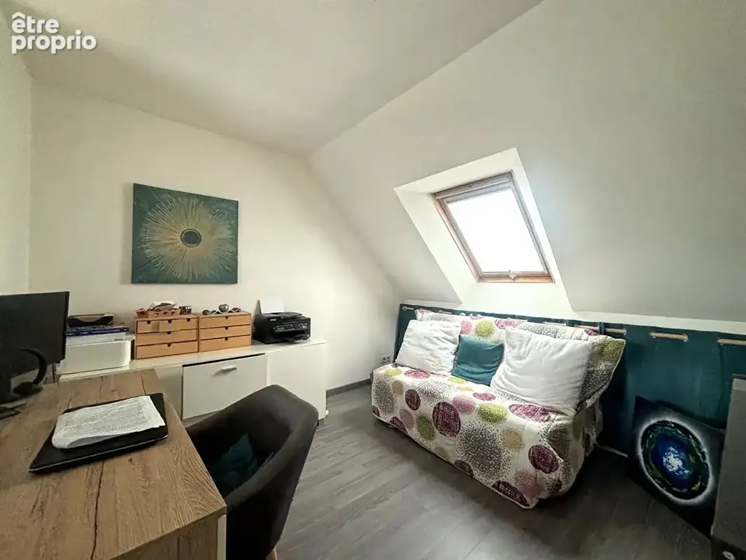 SAINT-RÉMY-LÈS-CHEVREUSE ? Maison 5 pièces de 89 m² avec sous-sol total et jardin de 544 m² - photo 6