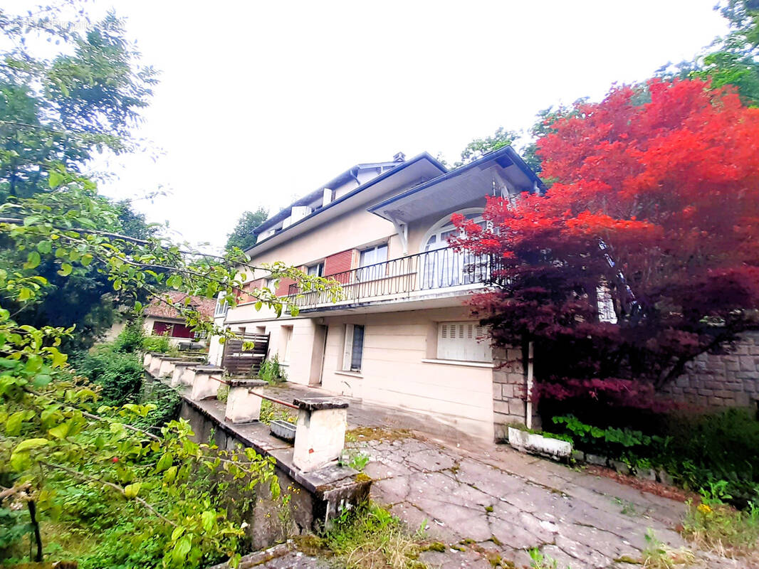 Maison à SAINT-MARTIN-VALMEROUX