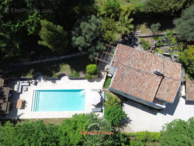 Maison à GATTIERES