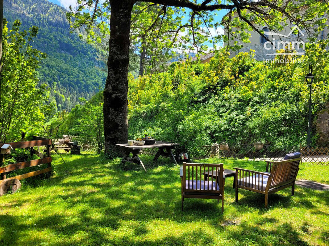 Maison 354 m² à Saint-Agnan-En-Vercors  - photo 3