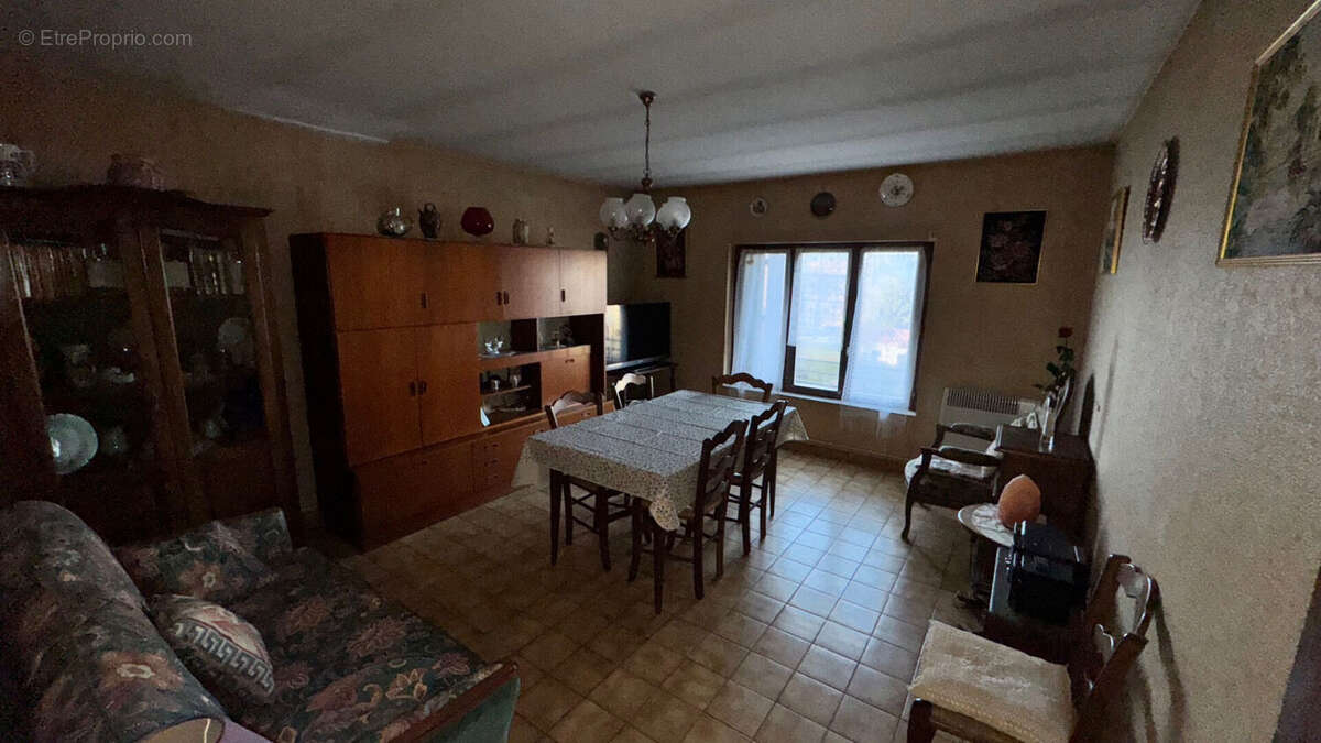 Maison à XERTIGNY