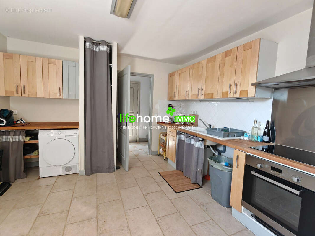 Maison à MONTIPOURET