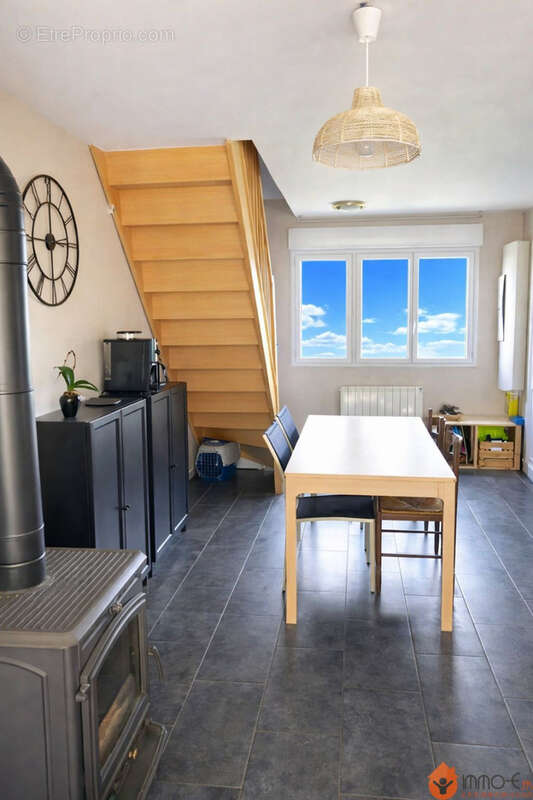 Maison à ESBLY