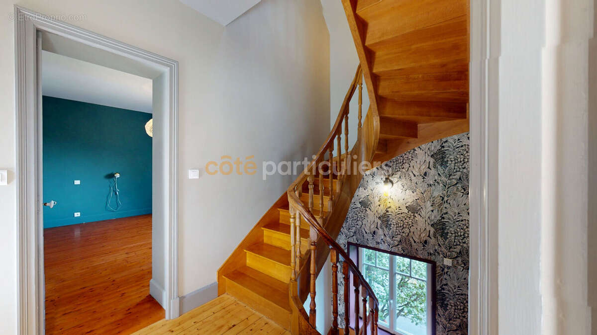 Angey, Demeure de charme familiale 216m2 ,5 chambres ,Parc arboré & bassin naturel - photo 8