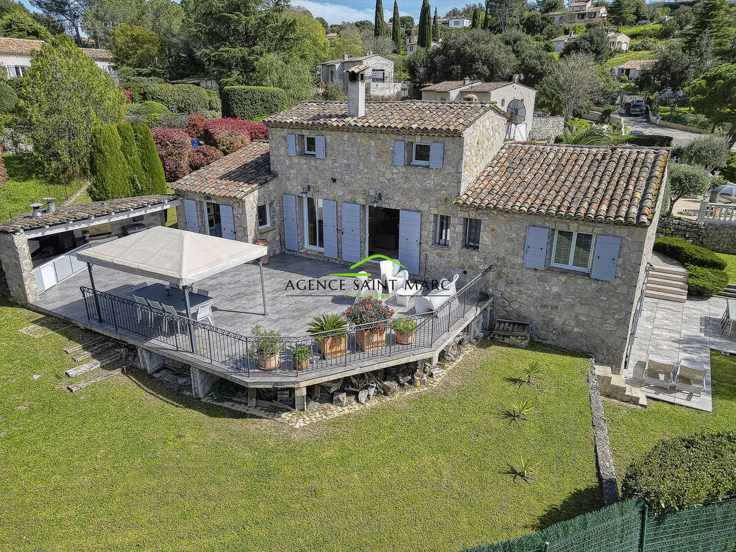 Maison à PEYMEINADE