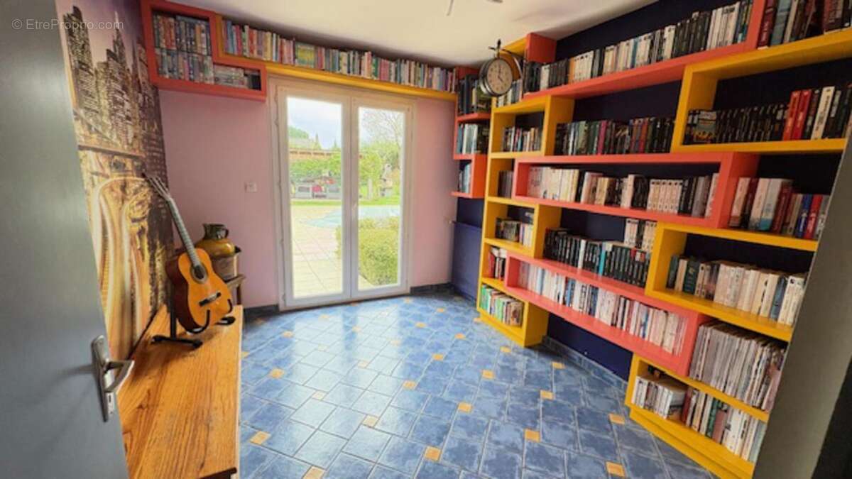 Maison à FLORENTIN