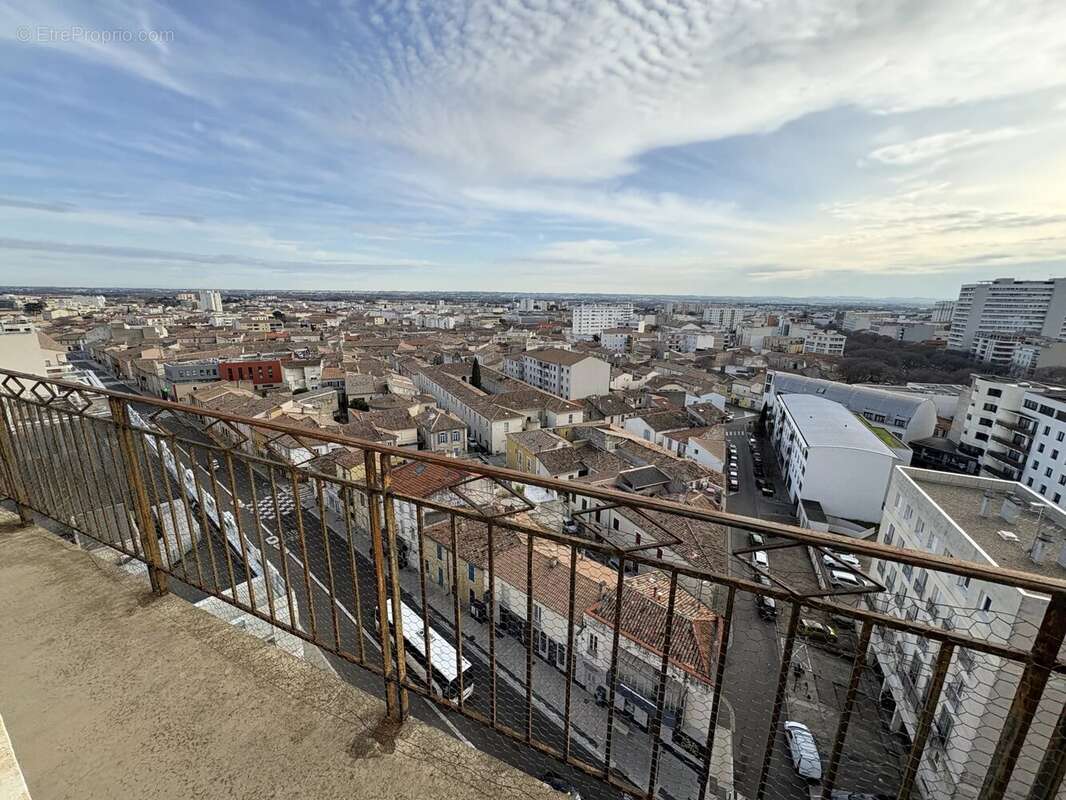 Appartement à NIMES