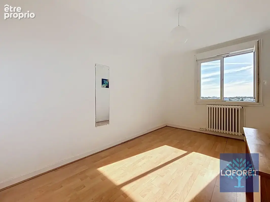 Appartement La Roche-sur-yon 3 pièce(s) 58 m2 - photo 4