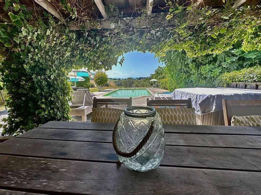 Maison à BOULOGNE-SUR-GESSE