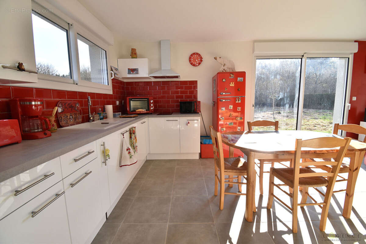 Maison à SAINT-LEONARD