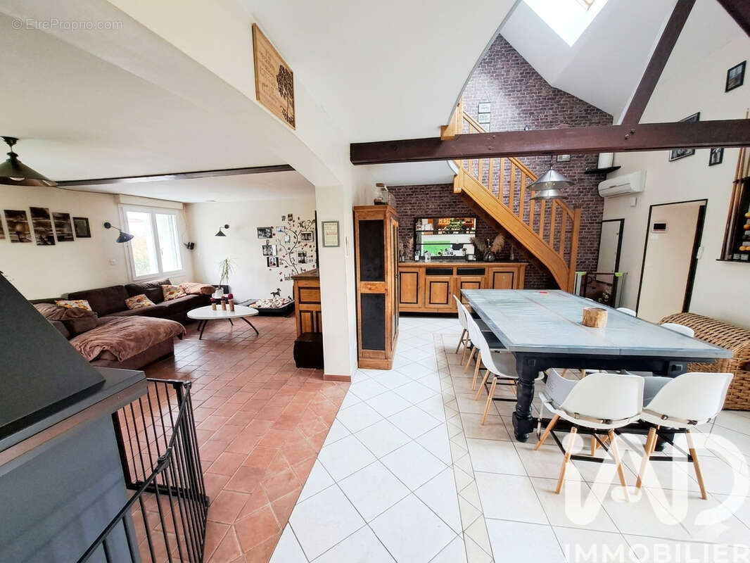 Maison 160 m² à Gohory  - photo 3