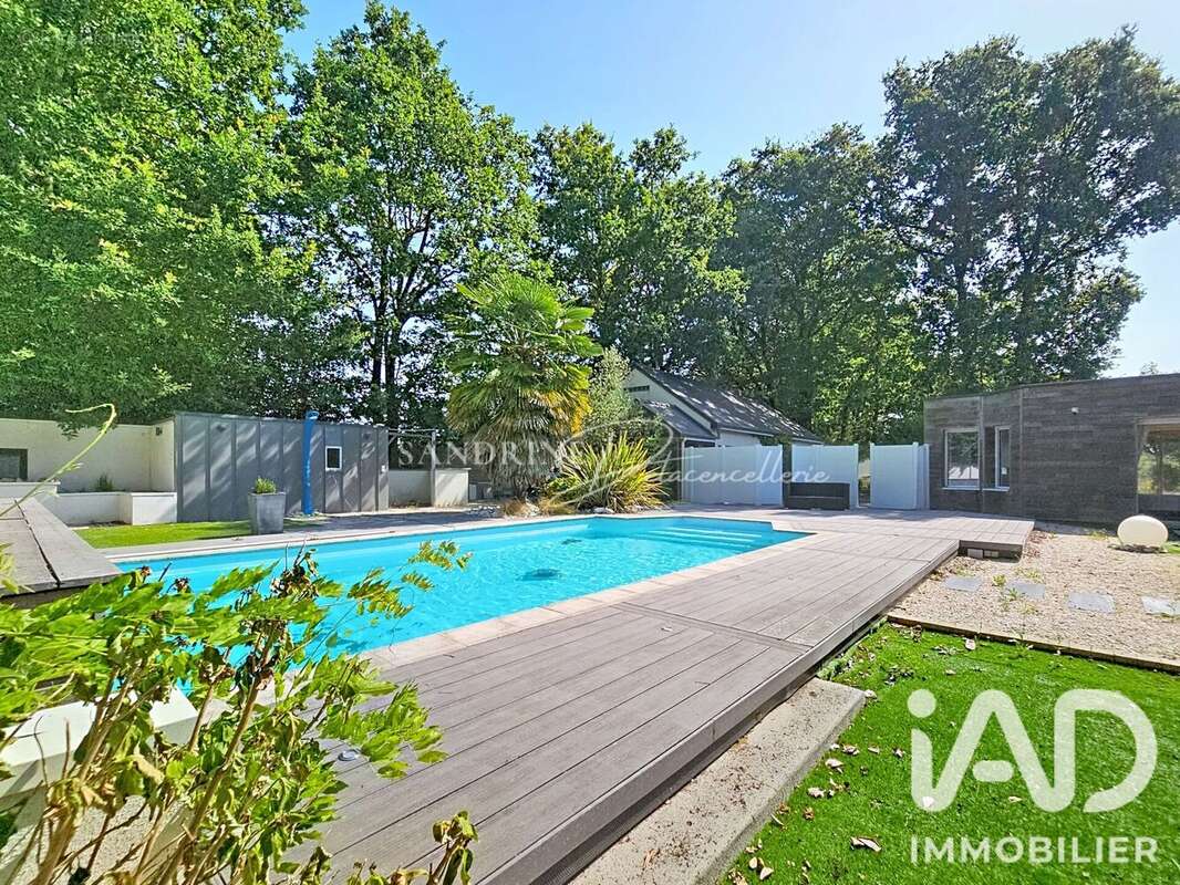 Maison 214 m² à Heric  - photo 9