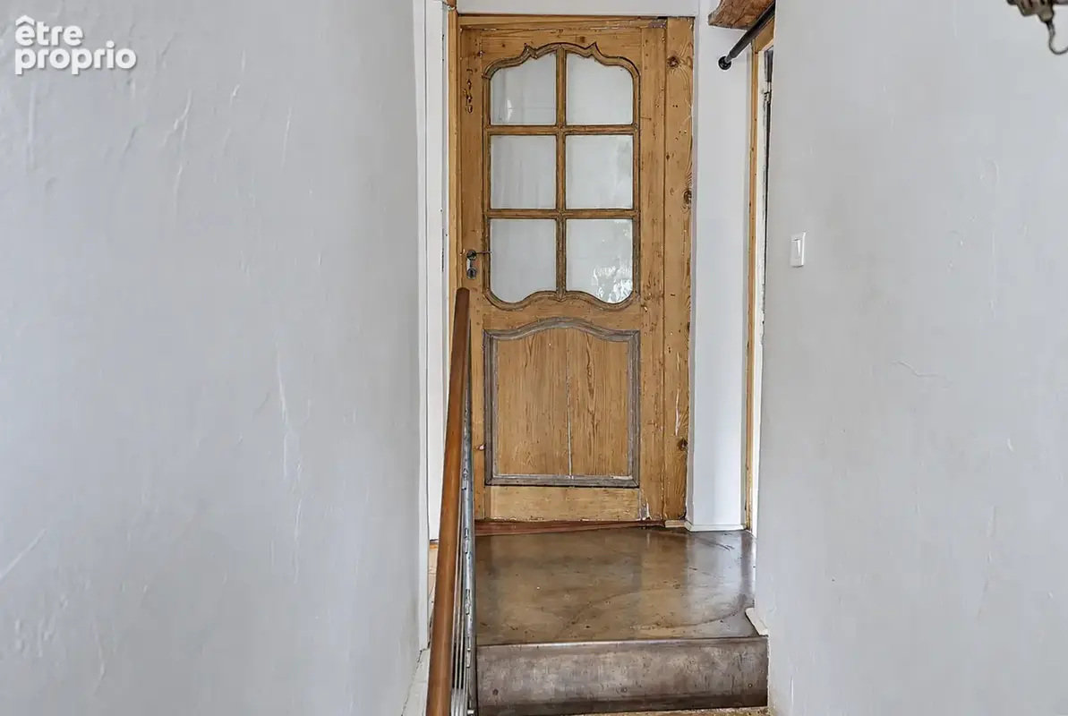 Maison de village de caractère   135 m2   cœur de neuville-sur-saône - photo 9