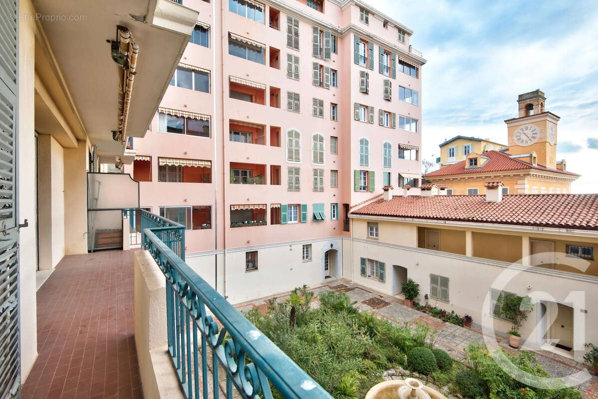 Appartement à NICE