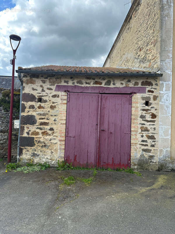 Maison à FRESNAY-SUR-SARTHE