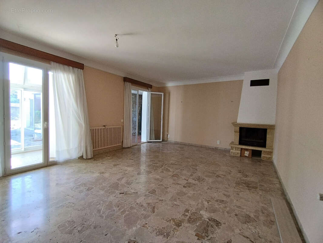 Appartement à SAINT-GELY-DU-FESC