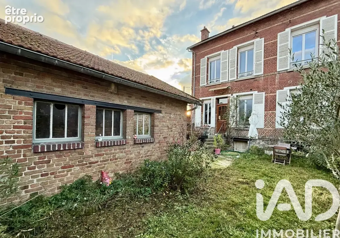 Photo 1 - Maison à COMPIEGNE