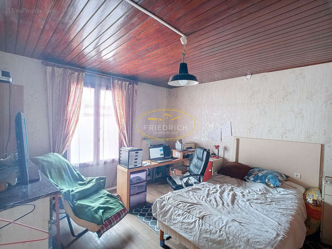 Maison de village a conforter - photo 5