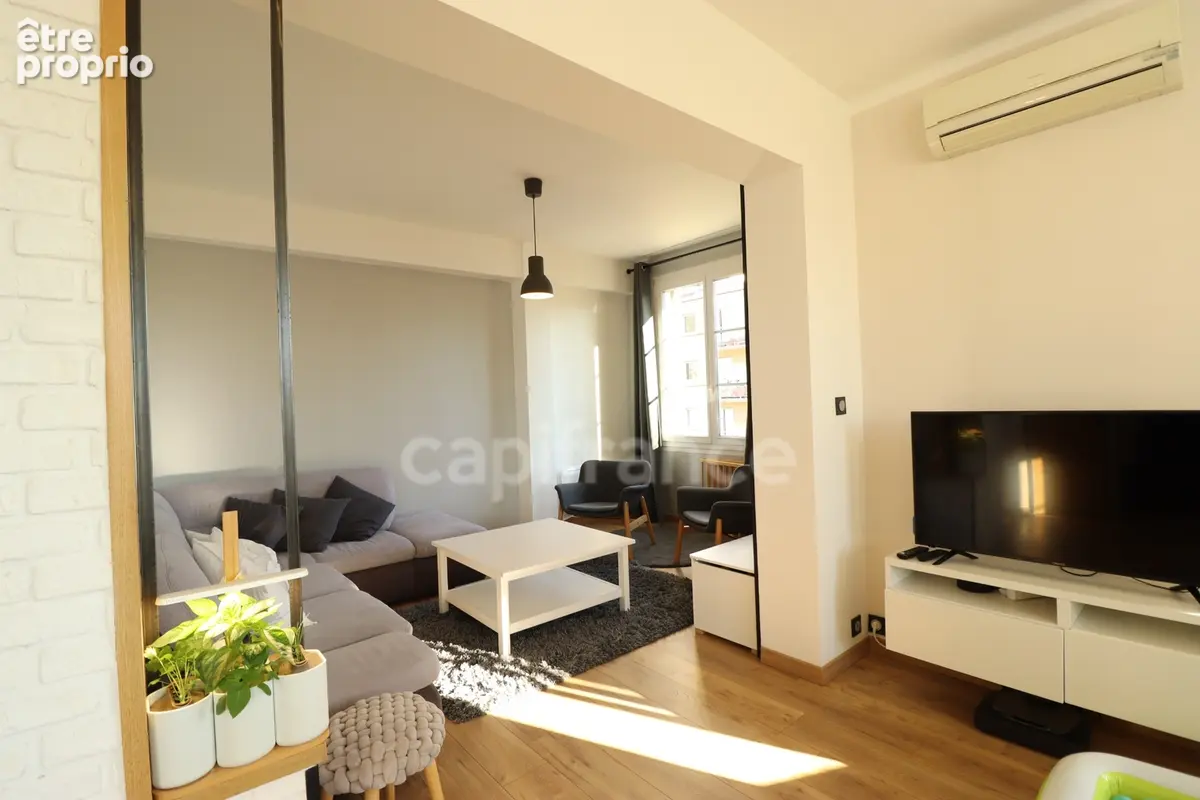 Appartement 4 pièces 82 m² · à Toulon · 82 m² · 239 000 €