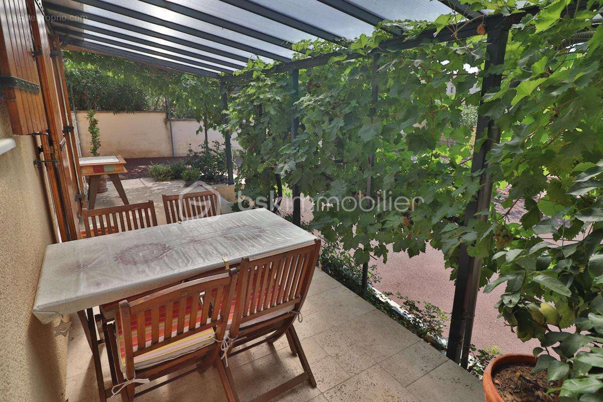 2 maisons individuelles mitoyennes sur 815m² de terrain - photo 5