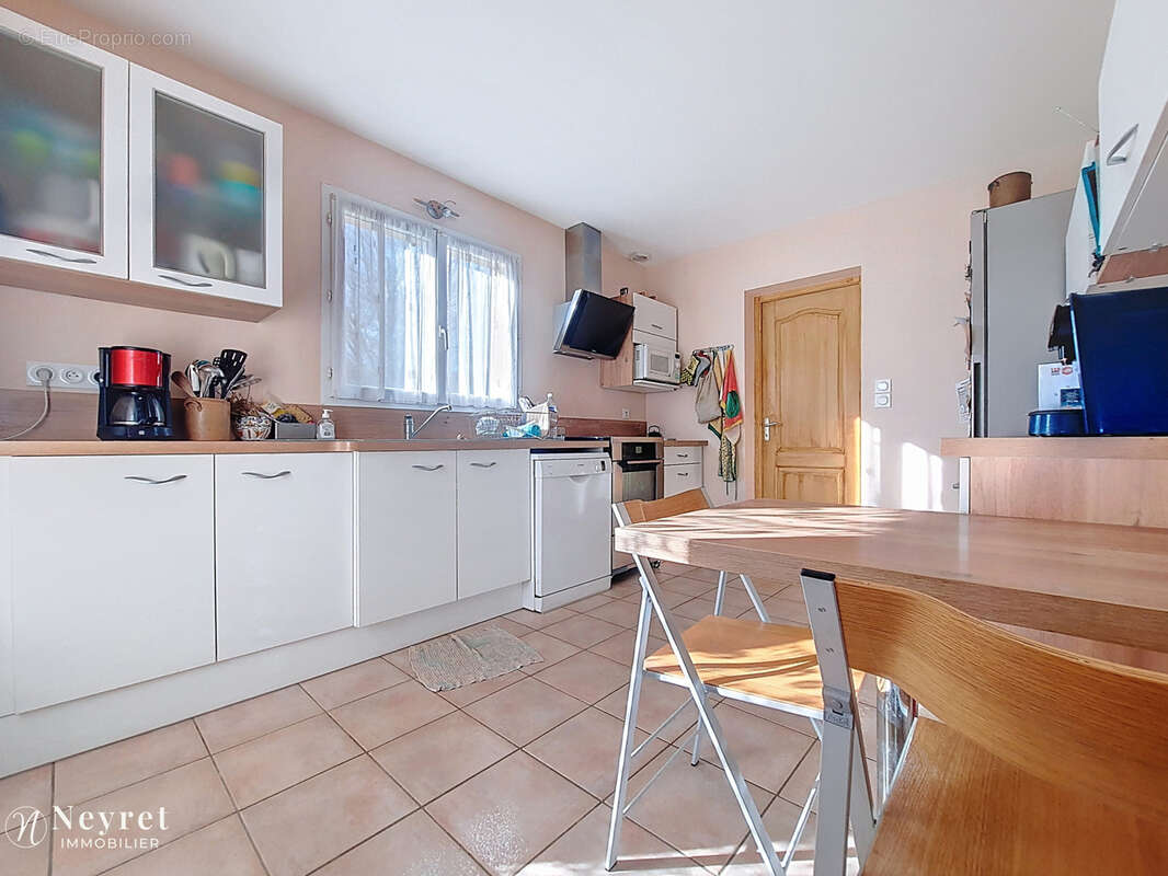 Maison à COMMUNAY