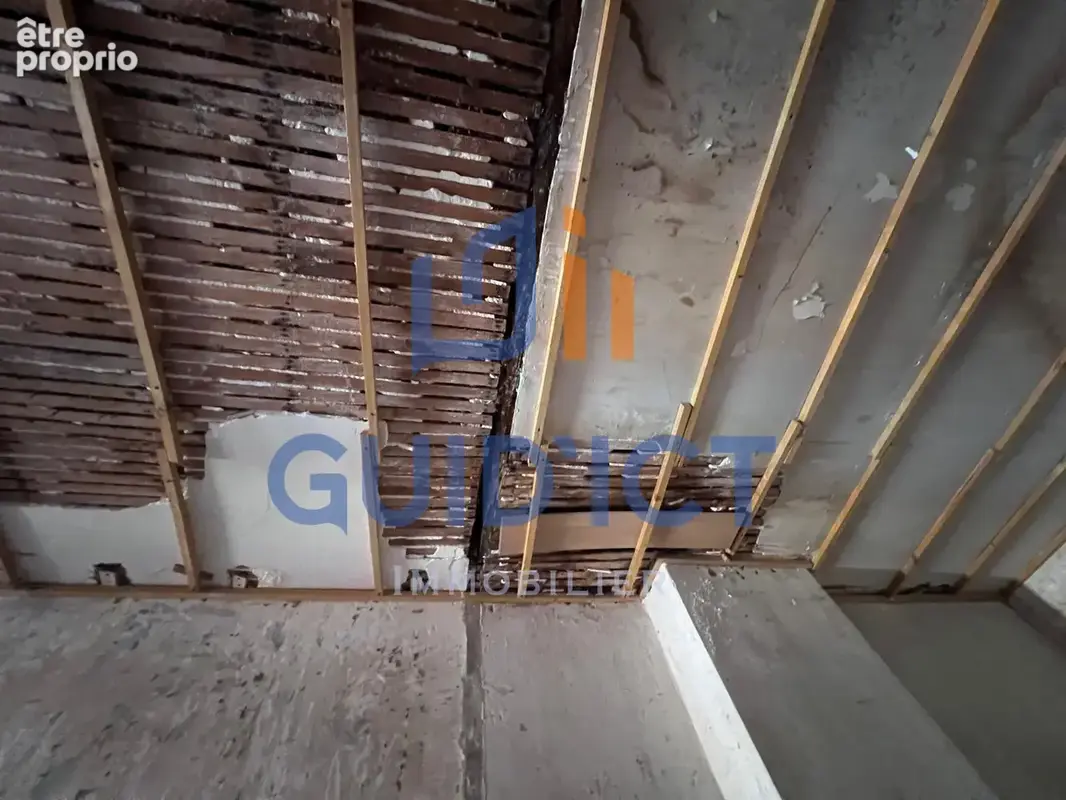 Immeuble à fort potentiel   108 m2 avec cave   Hypercentre d’Albi - photo 9