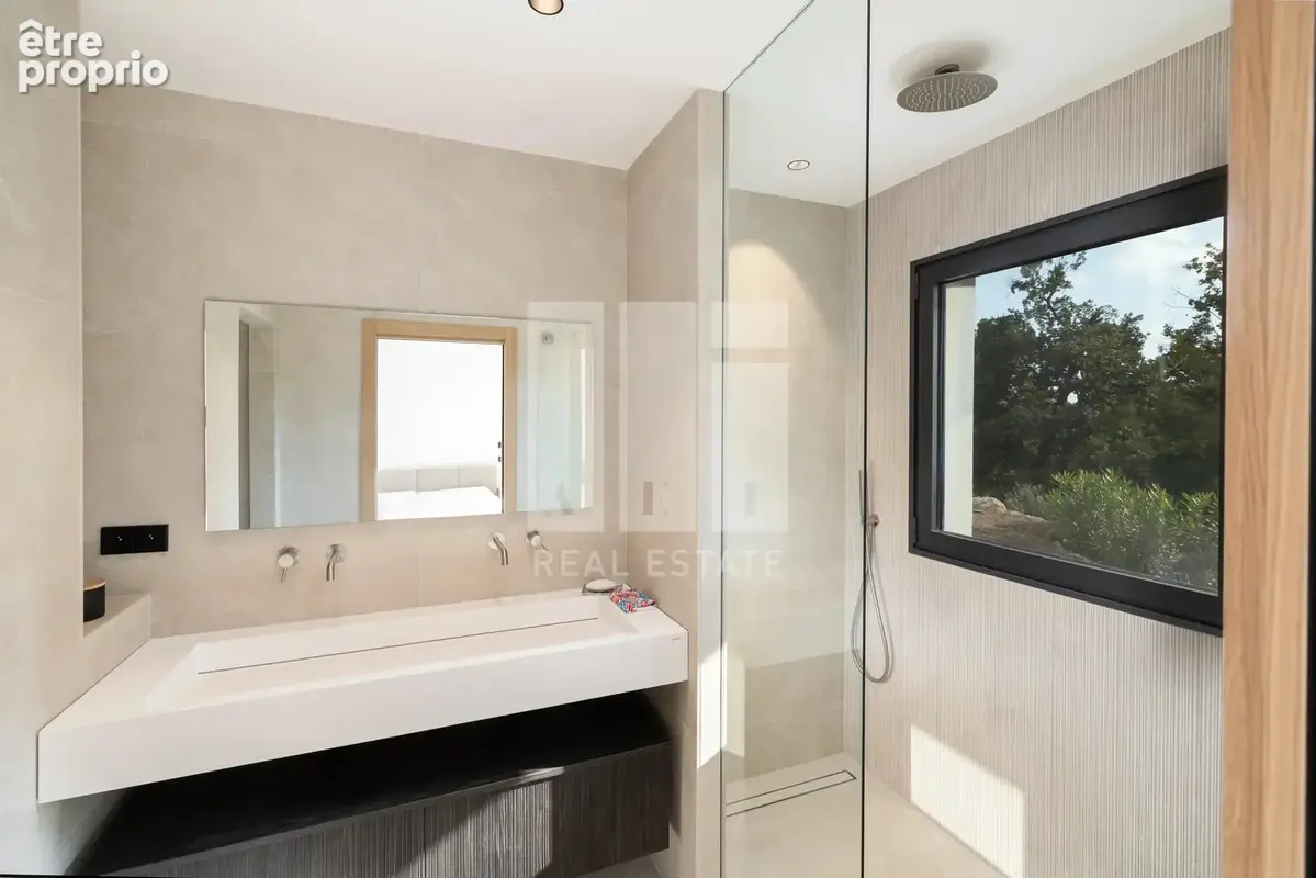 Mougins : domaine privé - au calme - villa contemporaine 4 ch - photo 8