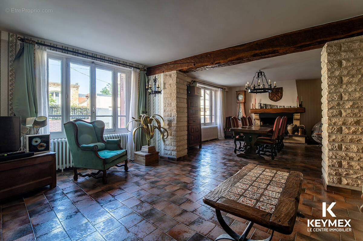 Maison à TRIEL-SUR-SEINE