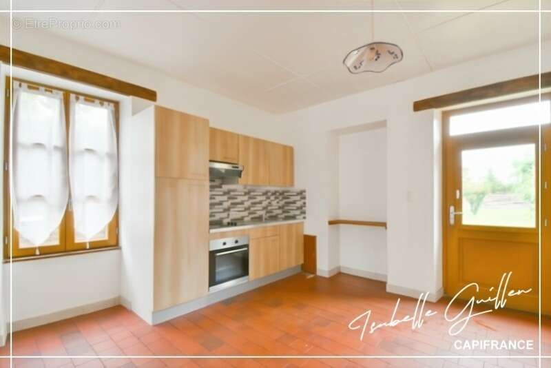 Maison à CHATEAUMEILLANT