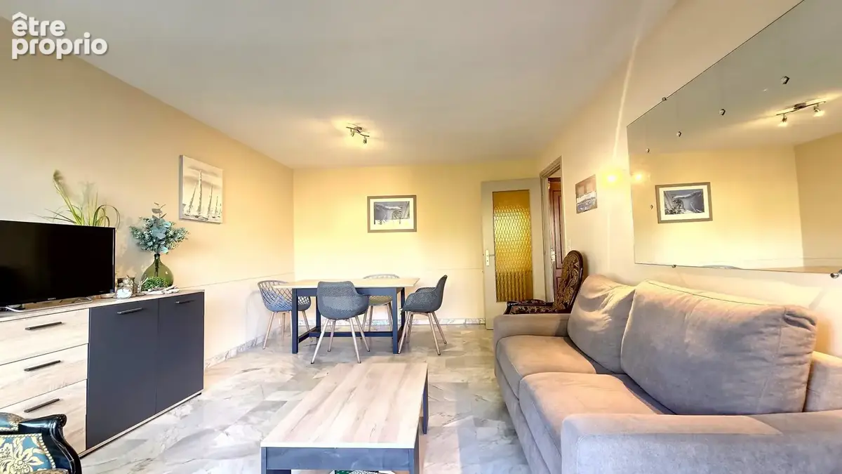 LE CANNET proche Mairie à vendre 2 pièces 46 m2 avec balcon proche des commodités. - photo 3
