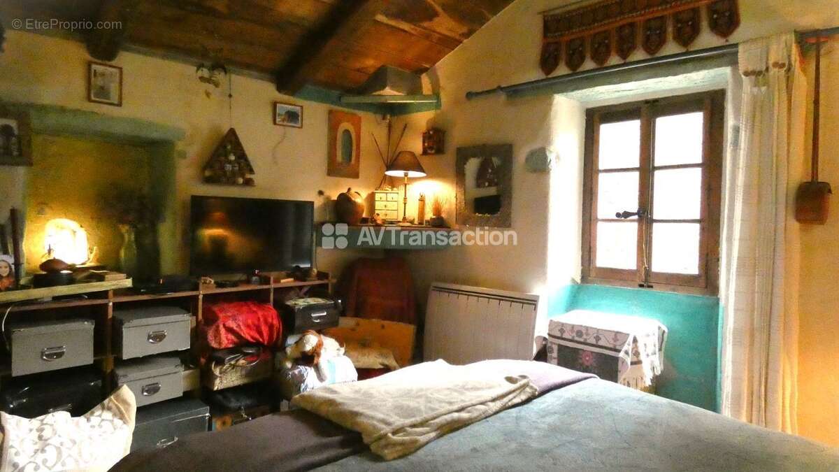 Maison à LASALLE