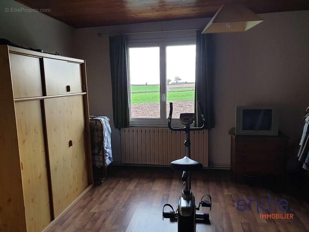 Propriété de campagne de 7 pièces (210 m²) en vente à COULEUVRE - photo 18