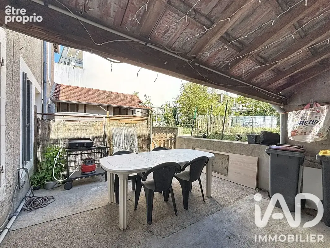 Photo 1 - Maison à LA GUERCHE-SUR-L'AUBOIS