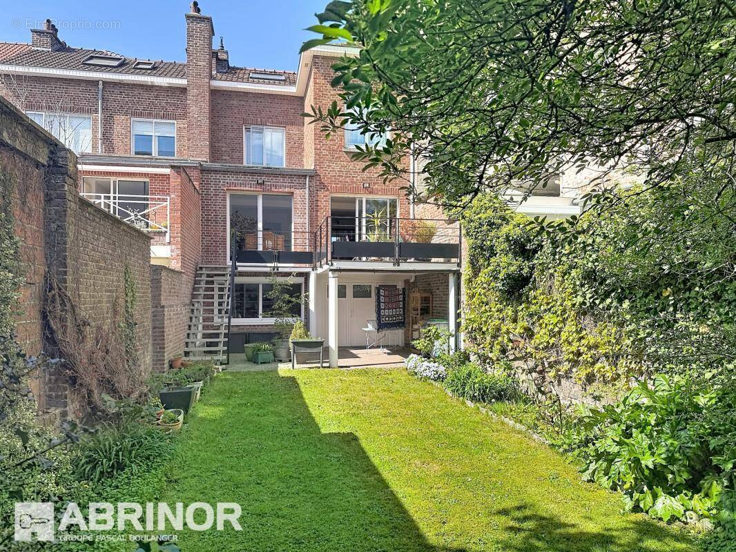 Maison à MARCQ-EN-BAROEUL