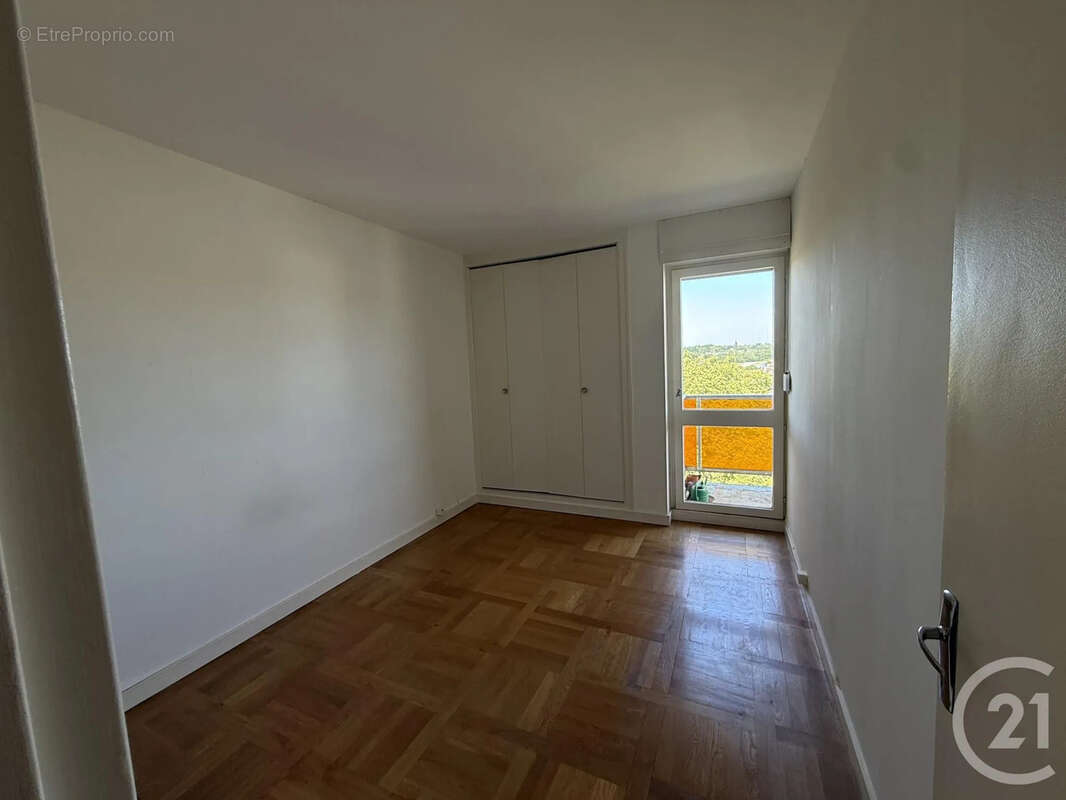 Appartement 69 m² à Melun  - photo 3