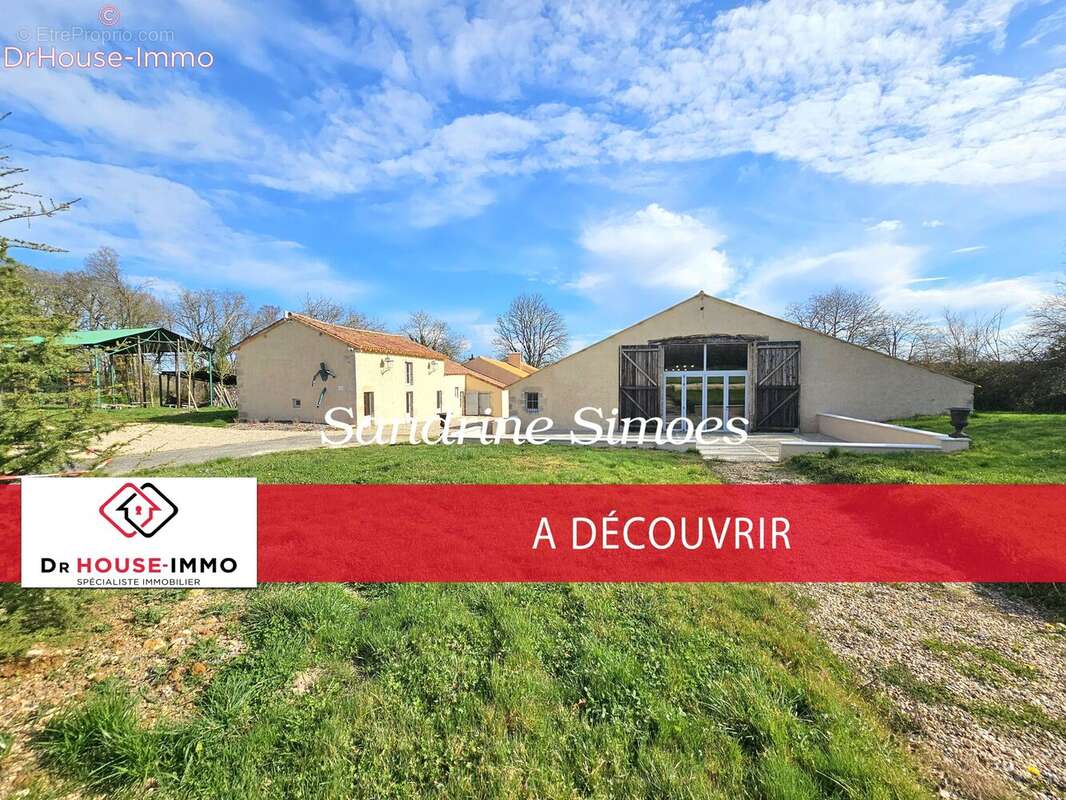 Maison à MONTMORILLON