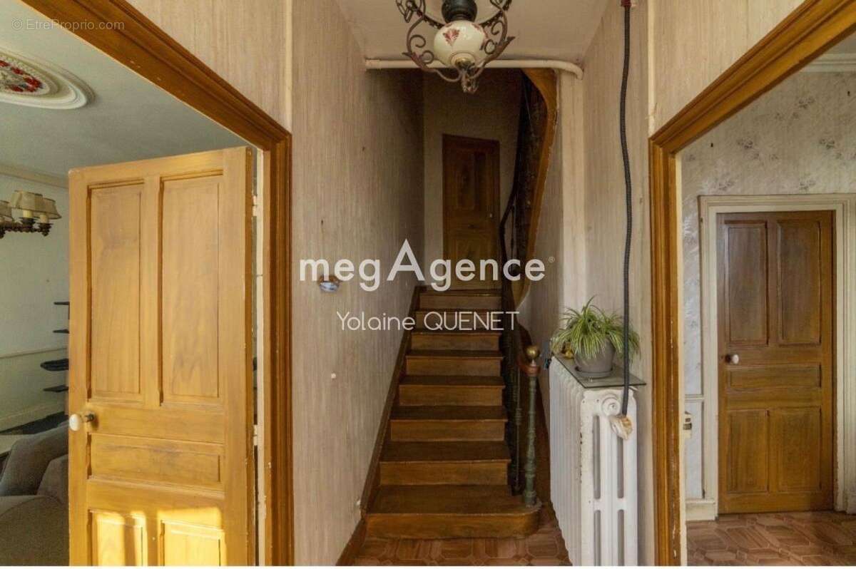 Maison à SAINT-HIPPOLYTE