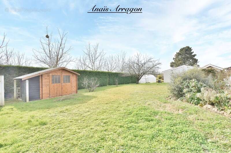 Maison de plain pied à SAINTE LIVRADE SUR LOT (47) - photo 7