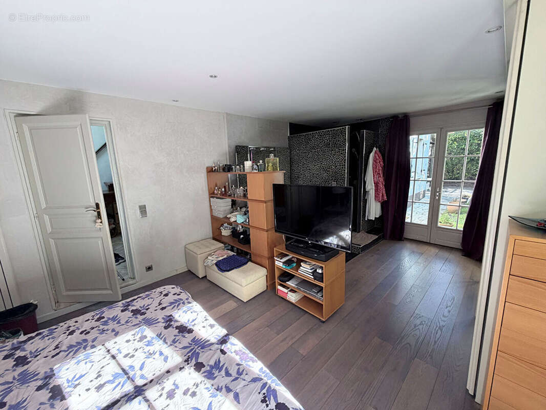 Maison à CHAMPIGNY-SUR-MARNE