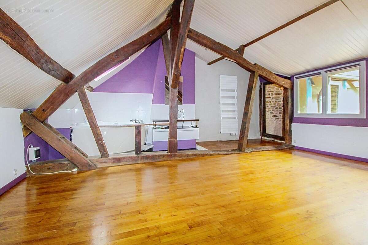 Photo 2 - Maison à TOULON-SUR-ARROUX