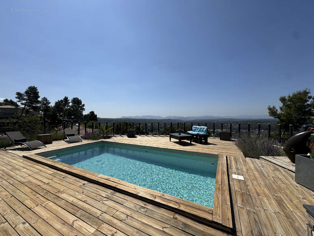 Maison à DRAGUIGNAN