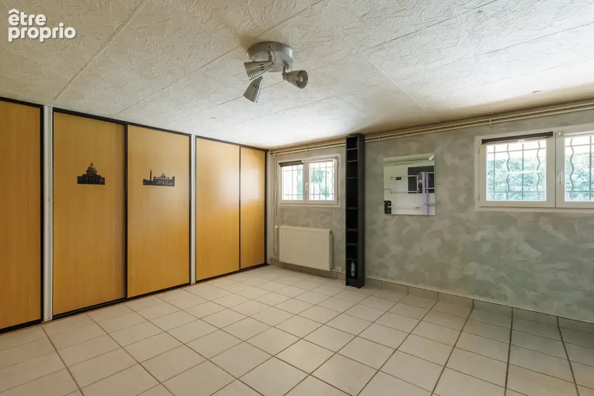 Maison de 152 m2 - sur terrain de 818 m2 - photo 15