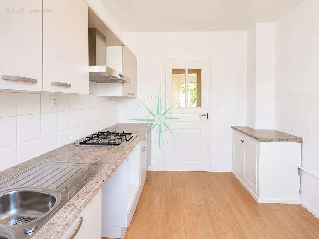 À vendre – Appartement 3 pièces - photo 4