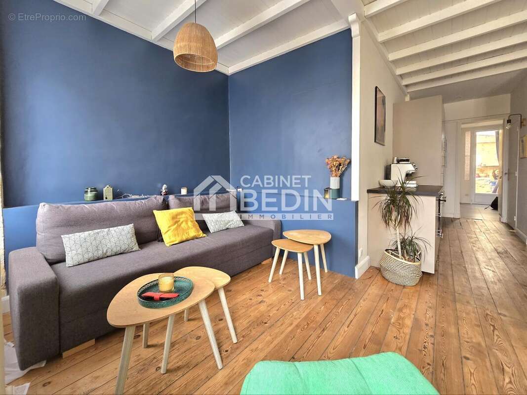 Appartement à BORDEAUX